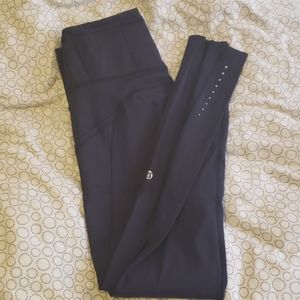 lululemon leggings never worn